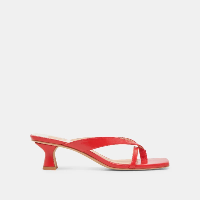 Comfy and casual women's shoes for the weekendBREVEL HEELS CHILI LEATHER
