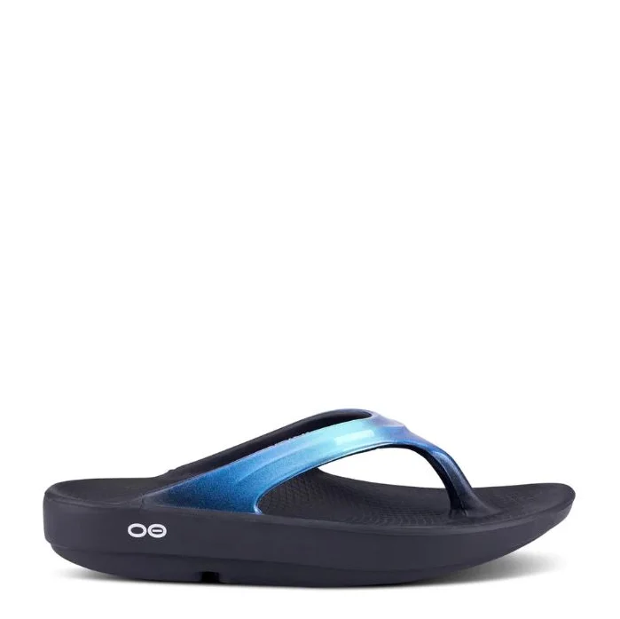 Chic and versatile women's footwearWOMEN'S OOlala LUXE