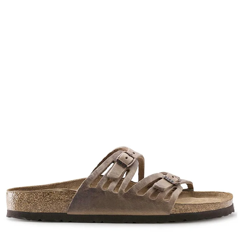 Fashion-forward and trendy women's shoe stylesWOMEN'S GRANADA SOFT FOOTBED
