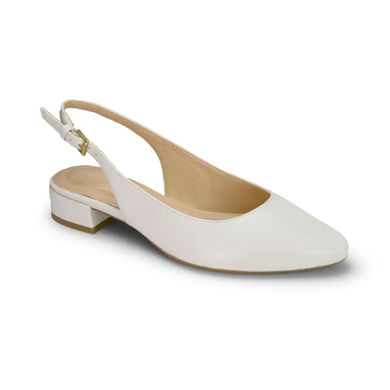 Versatile and elegant women's shoes for any outfitCassius Slingback Pumps