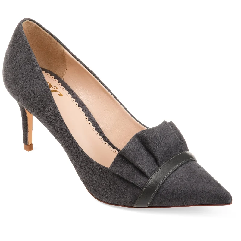 Stylish and comfortable women's shoes for long flightsJournee Collection Women's Marek Pump