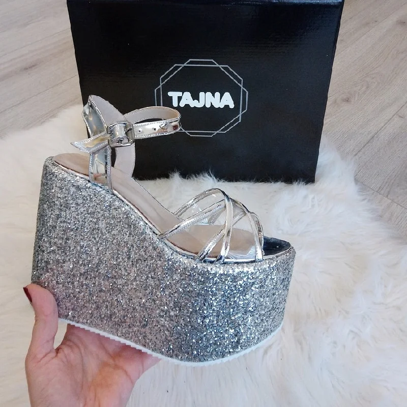 Elegant and classic women's shoes for prom nightAnkle Strap Silver Shiny Wedge Platform Sandals Elegant and classic women's shoes for prom nightAnkle Strap Silver Shiny Wedge Platform Sandals