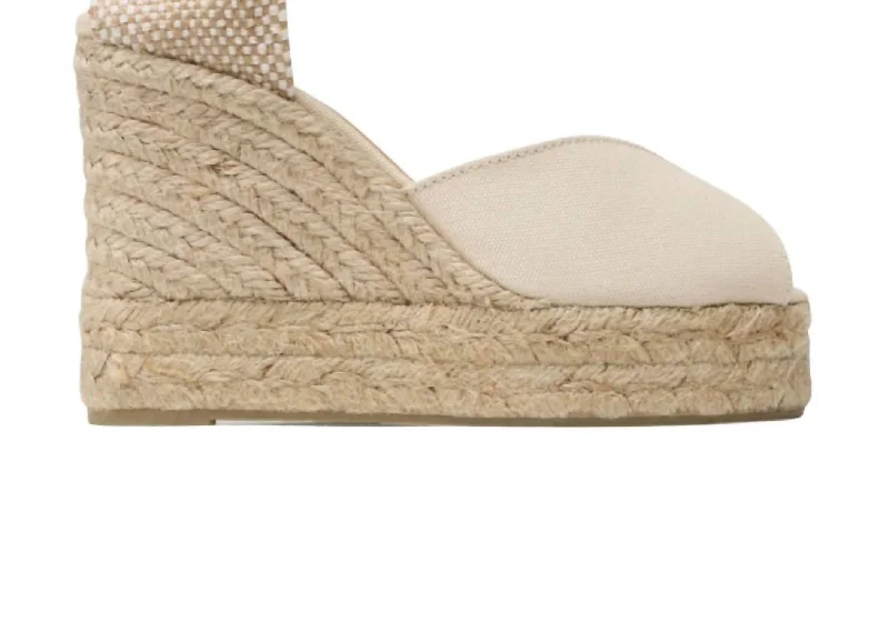 Chic and versatile women's footwearBianca Wedge Espadrille Sandal In Ivory