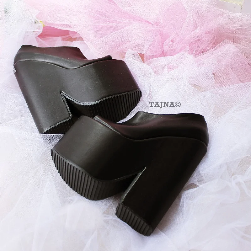 Chic and stylish women's shoes for cocktail partiesBlack Peep Toe High Heel Wedge Platform Ankle Booties Chic and stylish women's shoes for cocktail partiesBlack Peep Toe High Heel Wedge Platform Ankle Booties