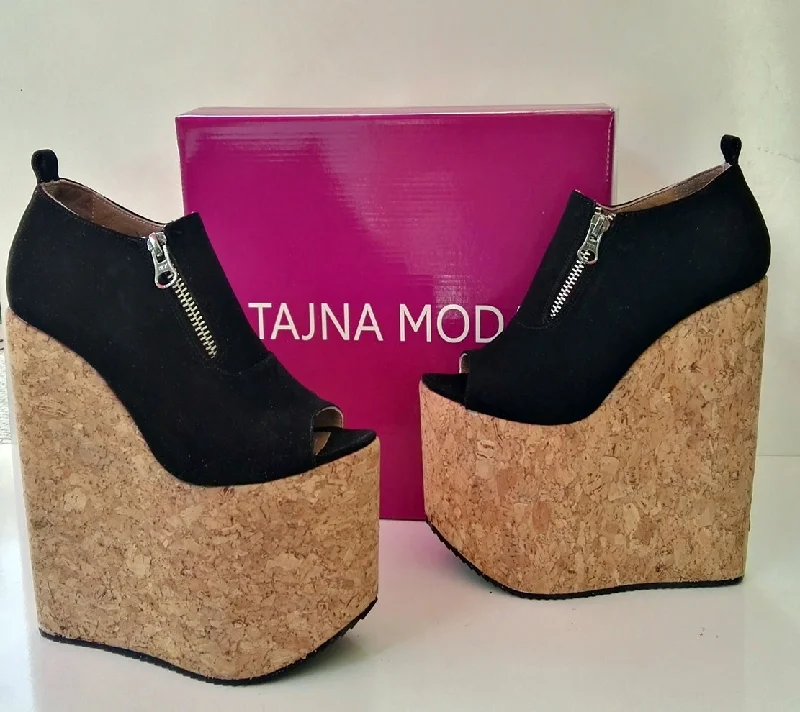 Bold and statement-making women's shoes for the bold and beautifulZip-On Suede Peep Toe Wedges Bold and statement-making women's shoes for the bold and beautifulZip-On Suede Peep Toe Wedges