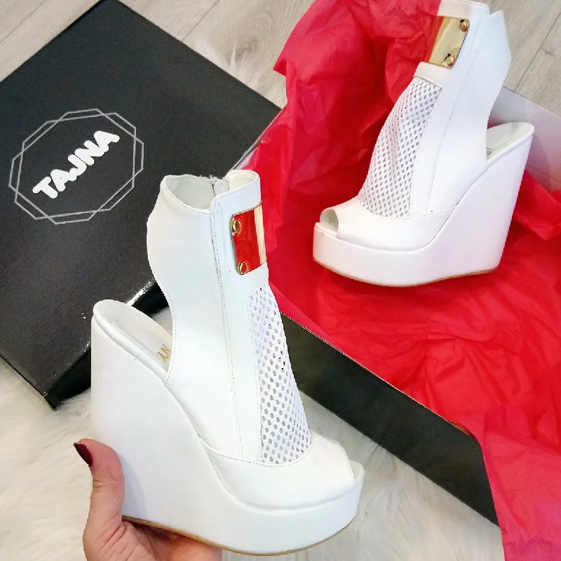 Chic and stylish women's shoes for graduation ceremoniesWhite Filet Peep Toe Wedge Platform Shoes Chic and stylish women's shoes for graduation ceremoniesWhite Filet Peep Toe Wedge Platform Shoes