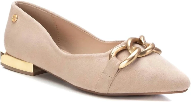 Luxurious and comfortable women's shoe options for special occasionsWomen's Suede Ballet Flats Shoes In Beige