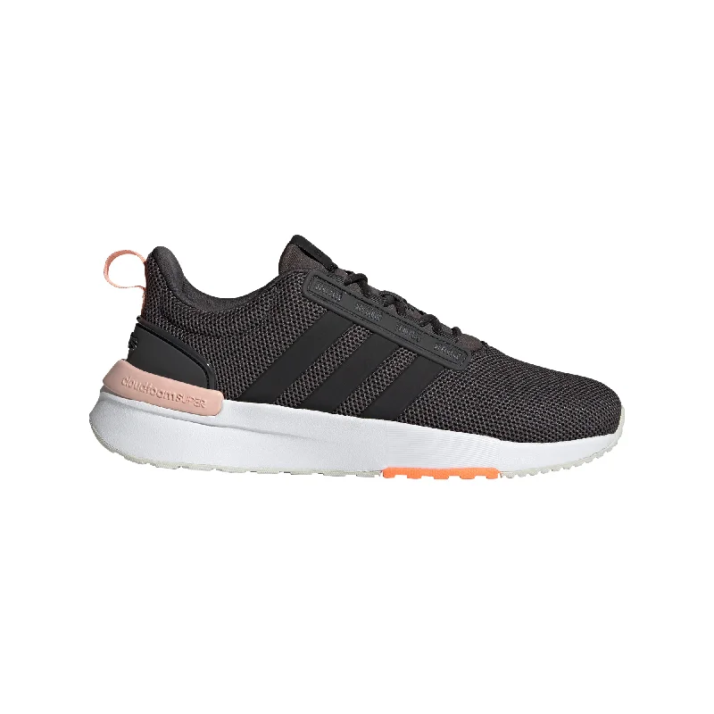 Feminine and dainty women's shoe designsWomen's Racer TR21