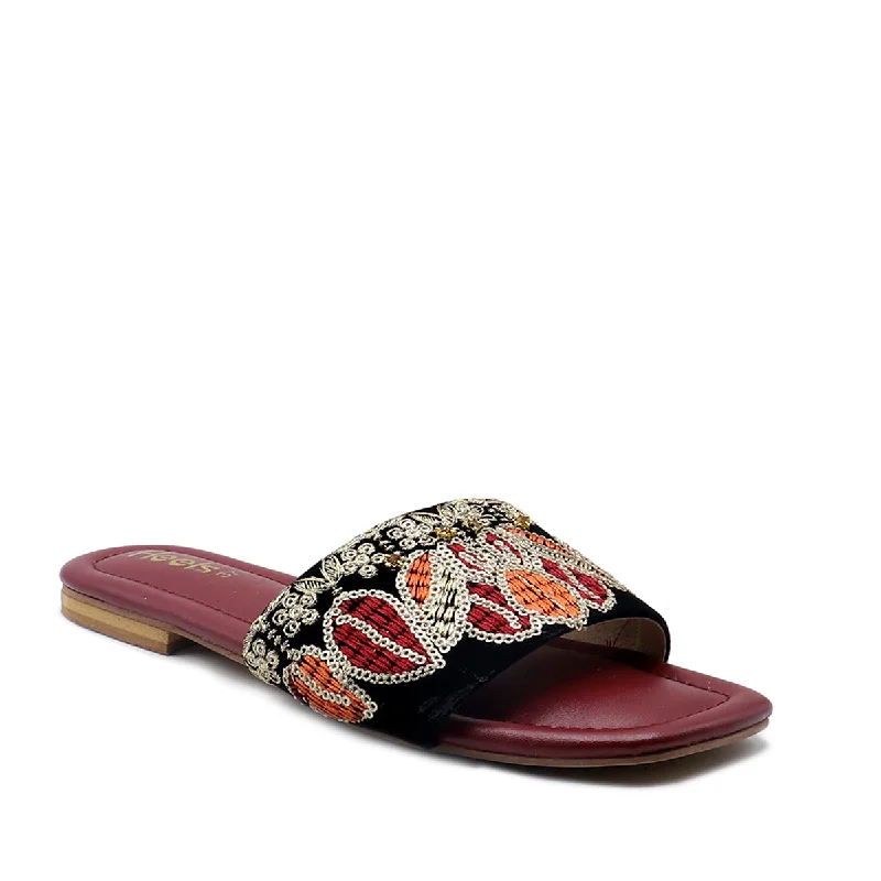 Flattering and stylish women's shoes for wide feetOrange Ethnic Slipper L00350016